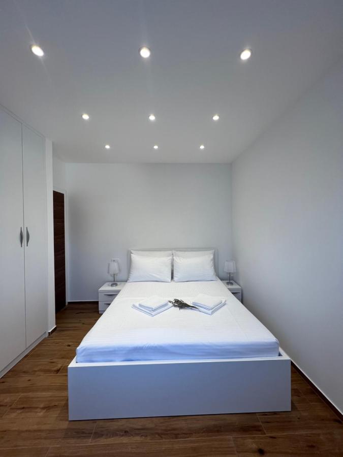 Vila Zrina - Apartmani Trogir Exteriér fotografie