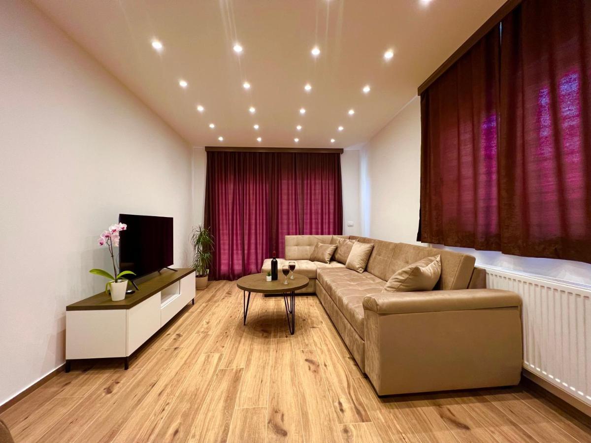Vila Zrina - Apartmani Trogir Exteriér fotografie