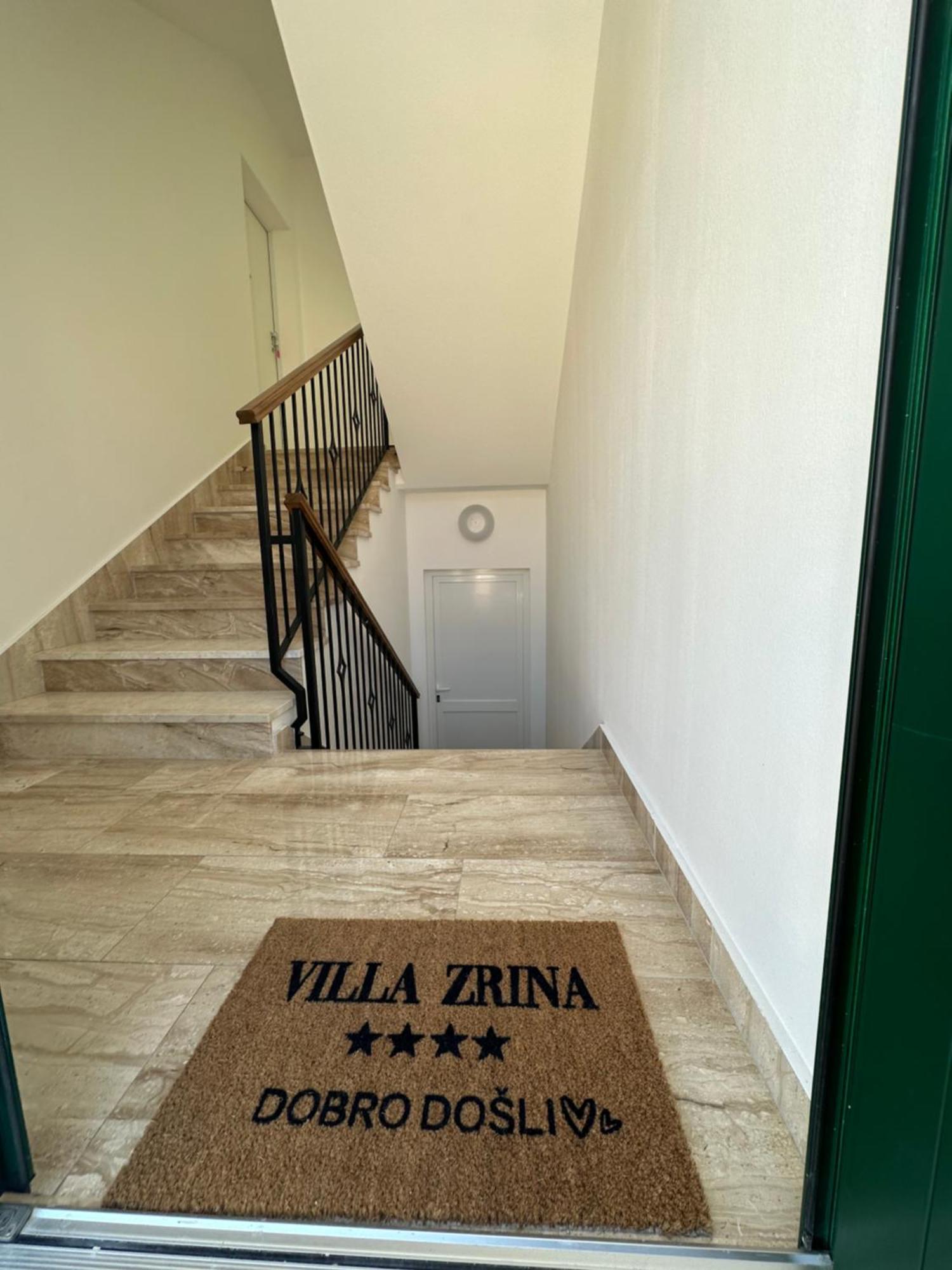 Vila Zrina - Apartmani Trogir Exteriér fotografie