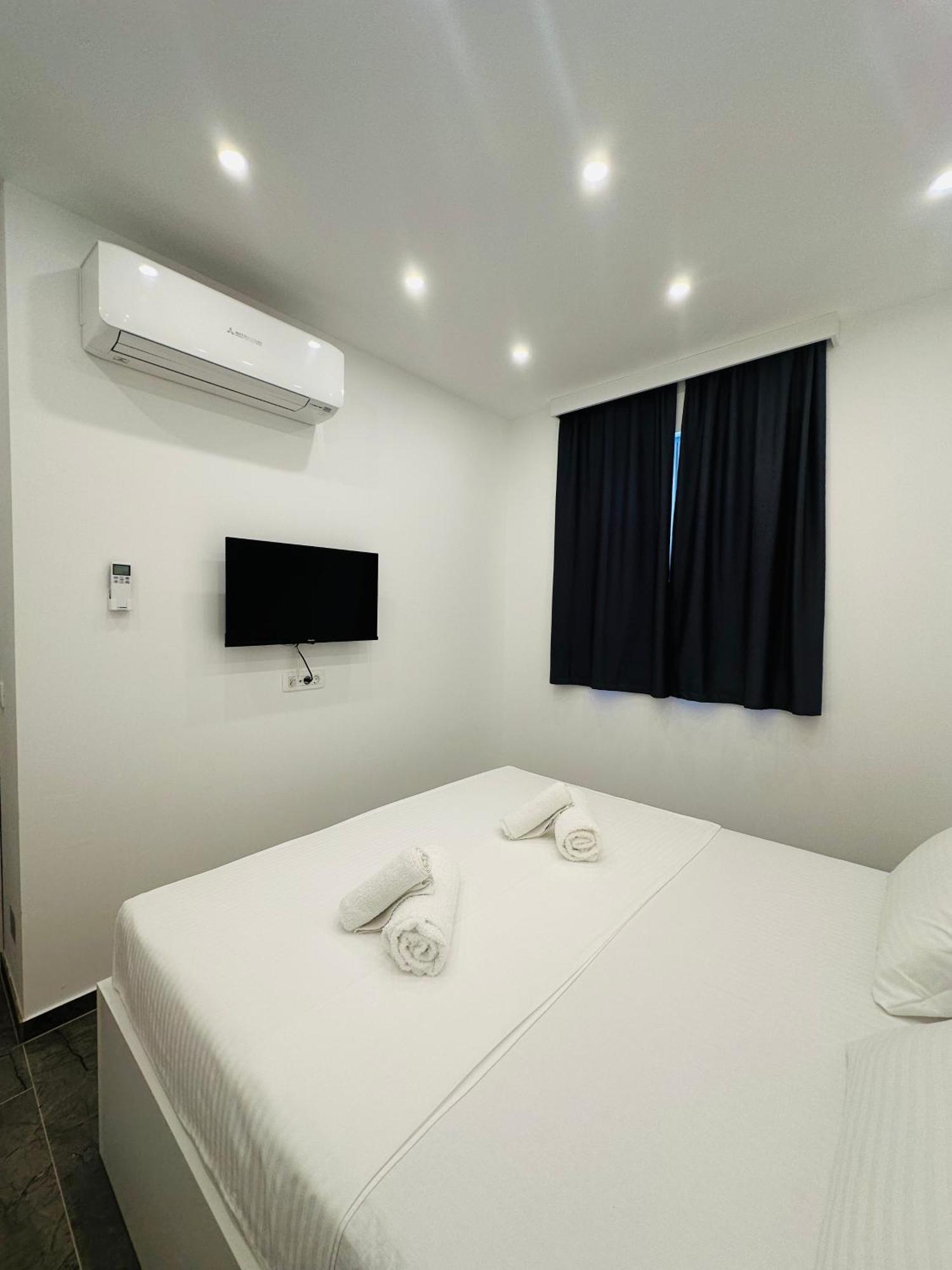 Vila Zrina - Apartmani Trogir Exteriér fotografie