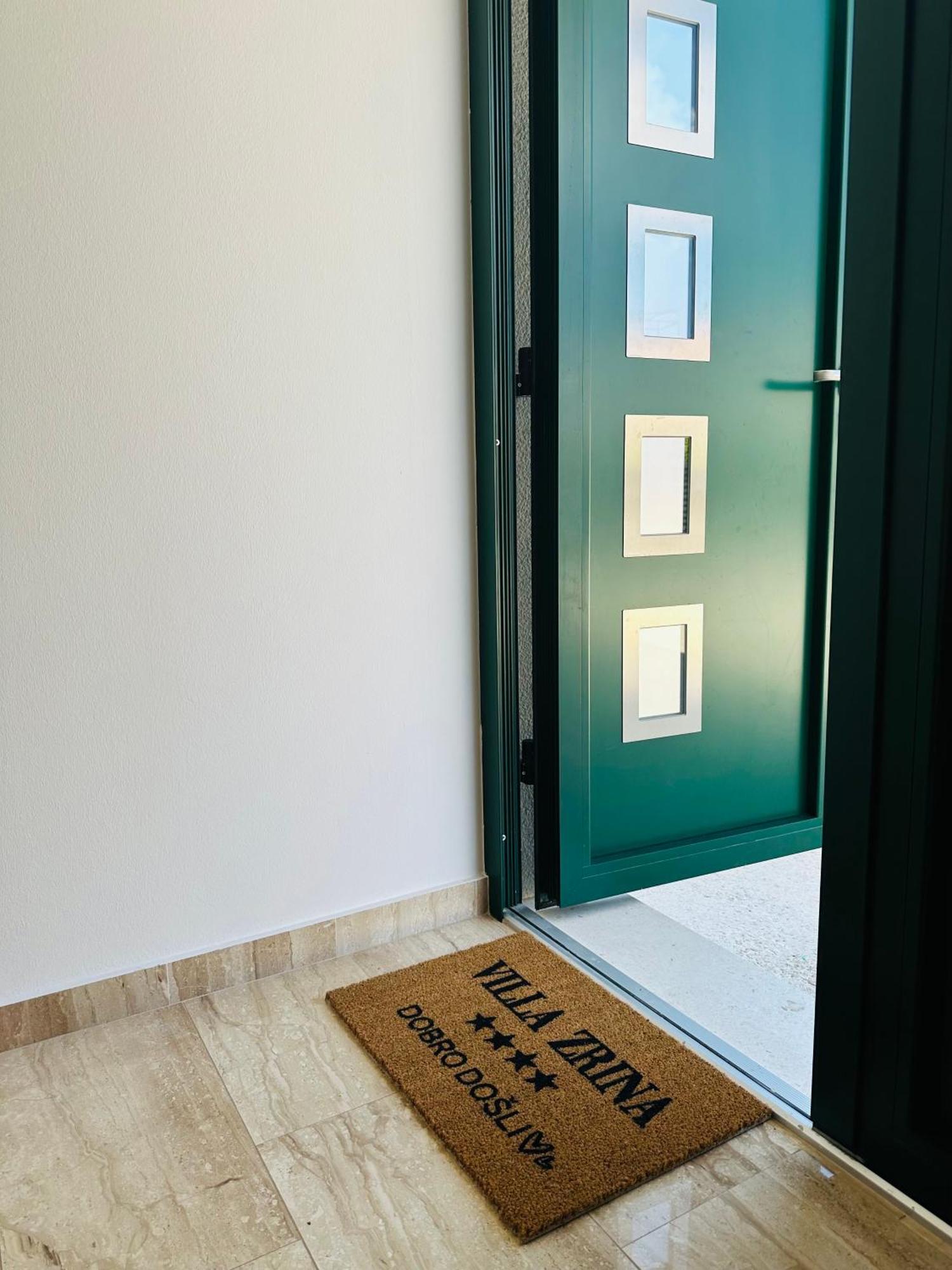 Vila Zrina - Apartmani Trogir Exteriér fotografie