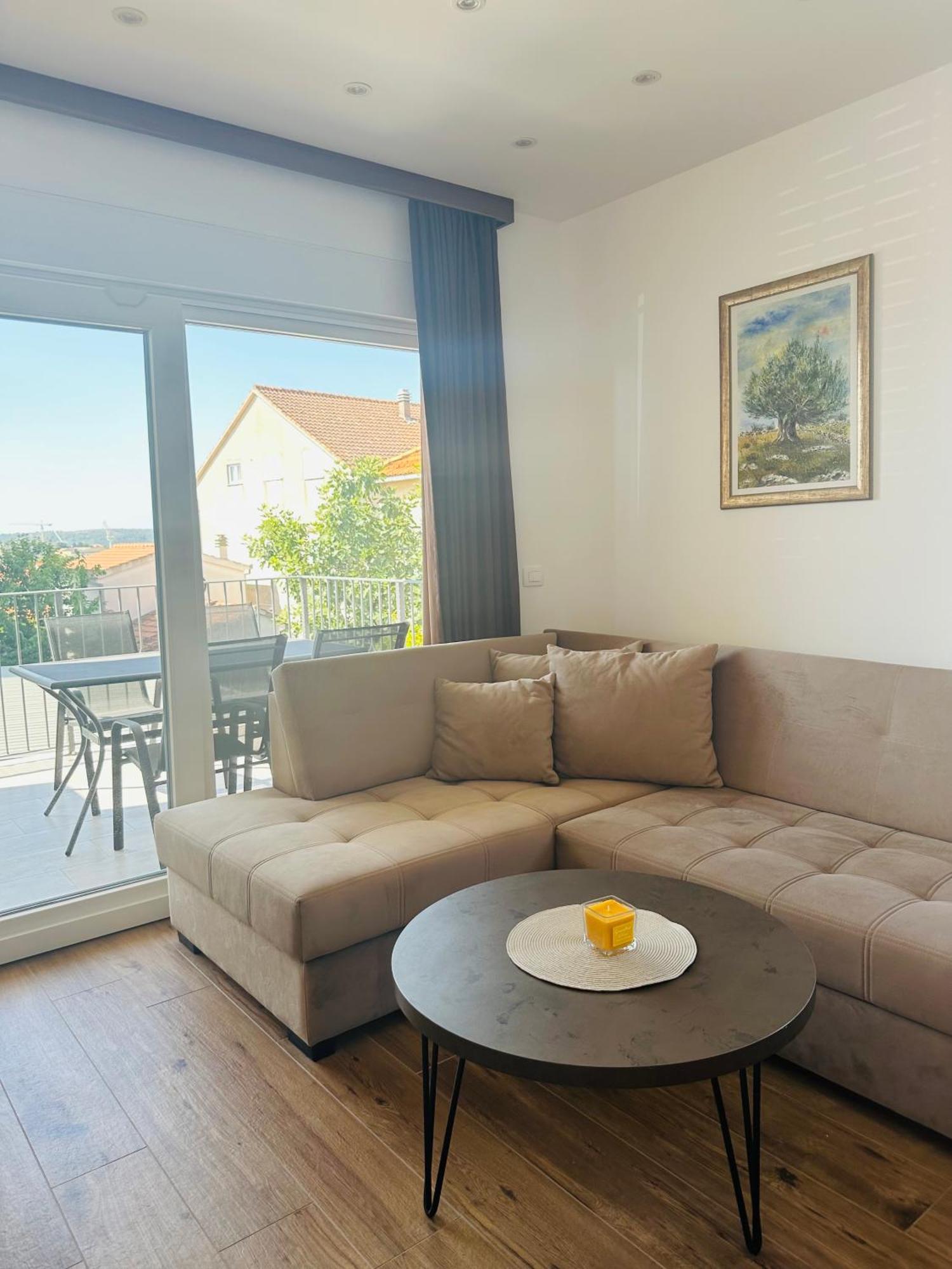 Vila Zrina - Apartmani Trogir Exteriér fotografie